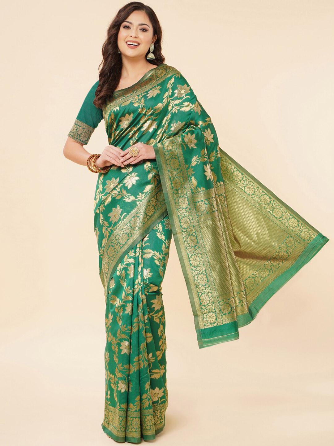 

Wuxi Floral Woven Design Zari Pure Silk Banarasi Saree, Green