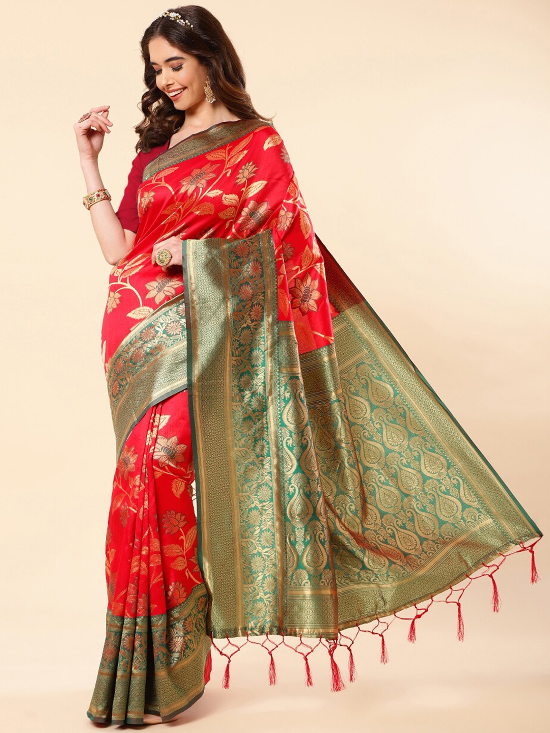 

Wuxi Floral Woven Design Zari Pure Silk Banarasi Saree, Red