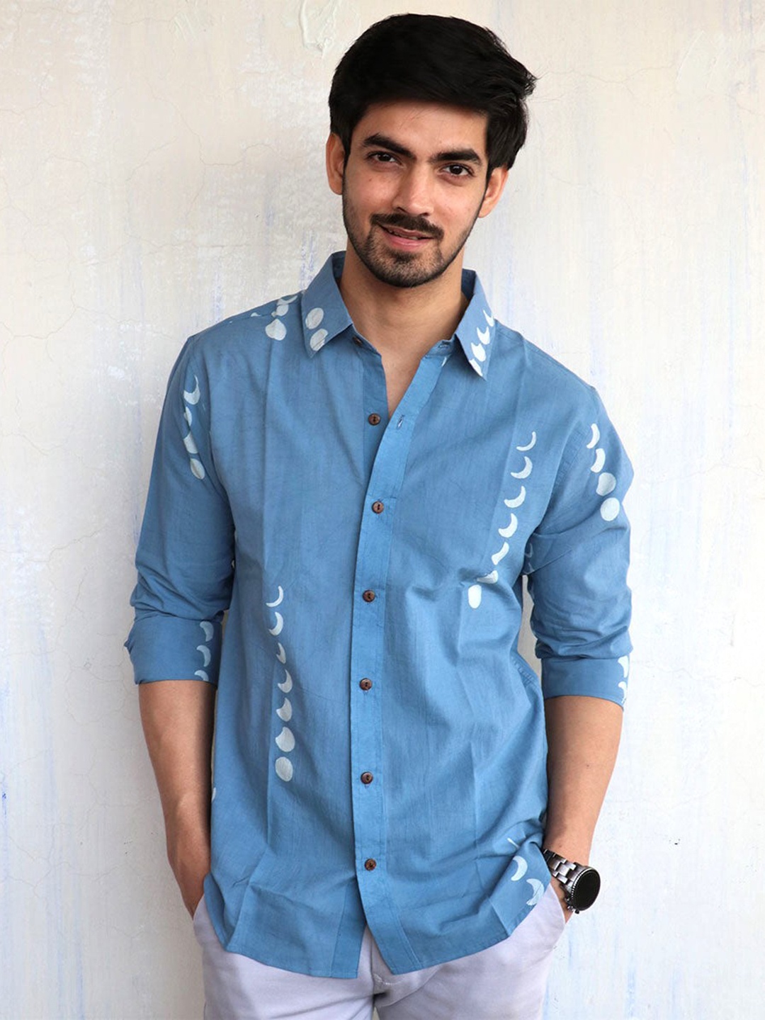 

Chidiyaa Standard Geometric Printed Mandarin Collar Casual Cotton Shirt, Blue