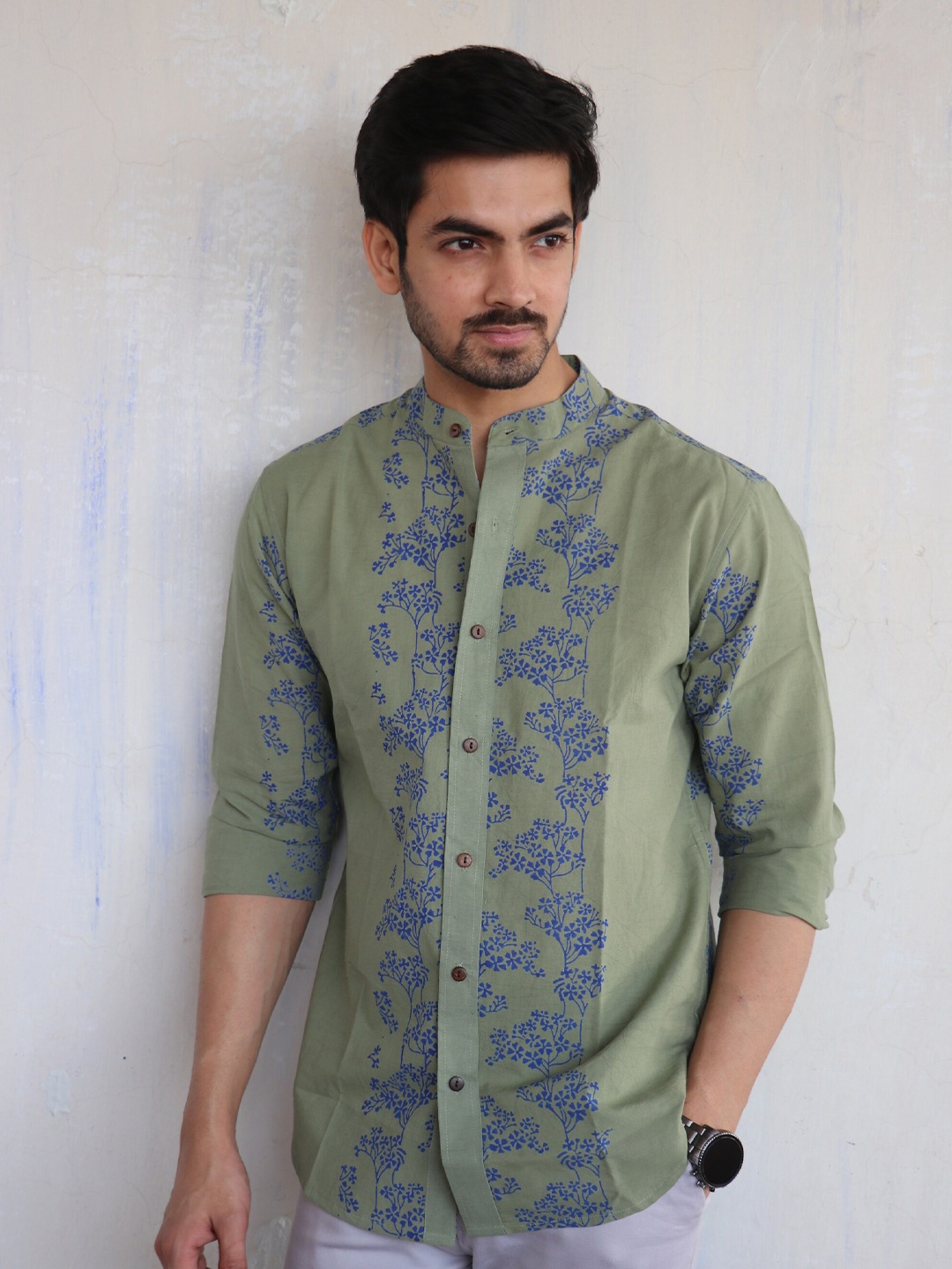 

Chidiyaa Standard Floral Printed Mandarin Collar Casual Cotton Shirt, Khaki
