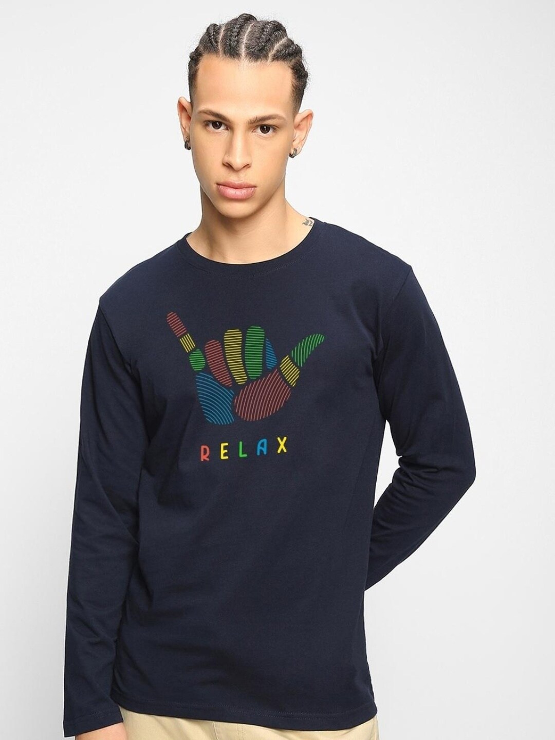 

Bewakoof Navy Blue Graphic Printed Long Sleeves Cotton T-shirt