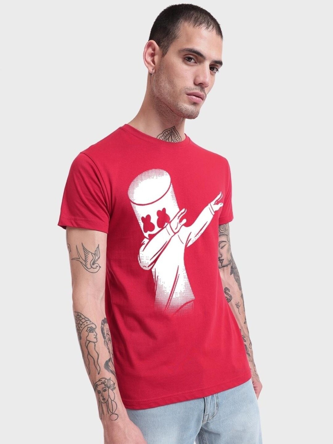 

Bewakoof Marshmello Graphic Printed T-shirt, Red