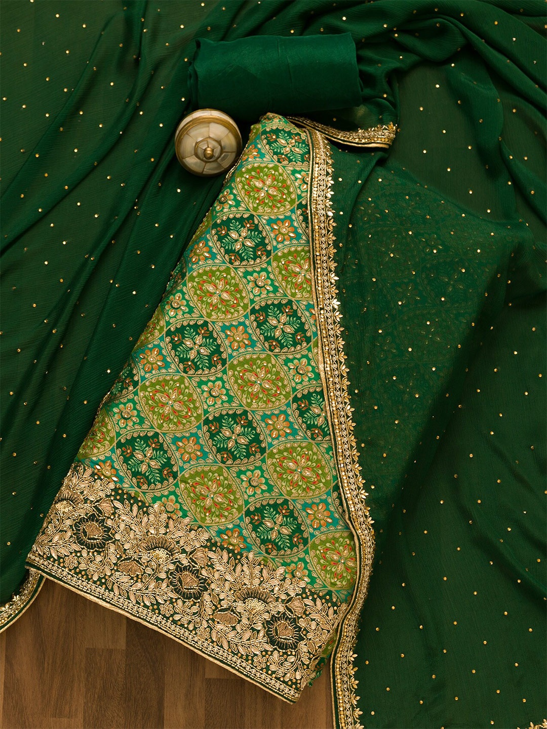 

Koskii Unstitched Dress Material, Green
