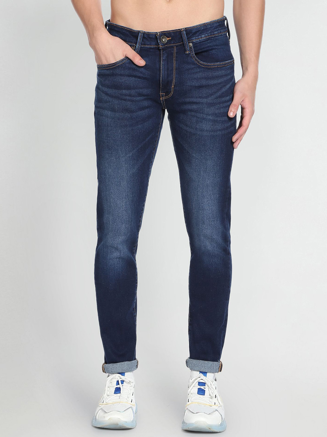

Flying Machine Men Super Skinny Fit Low-Rise Light Fade Cotton Jeans, Blue