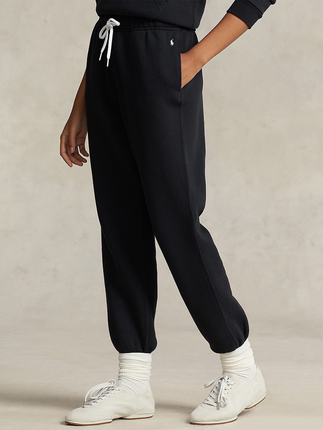 

Polo Ralph Lauren Women Regular Fit Mid-Rise Joggers, Black