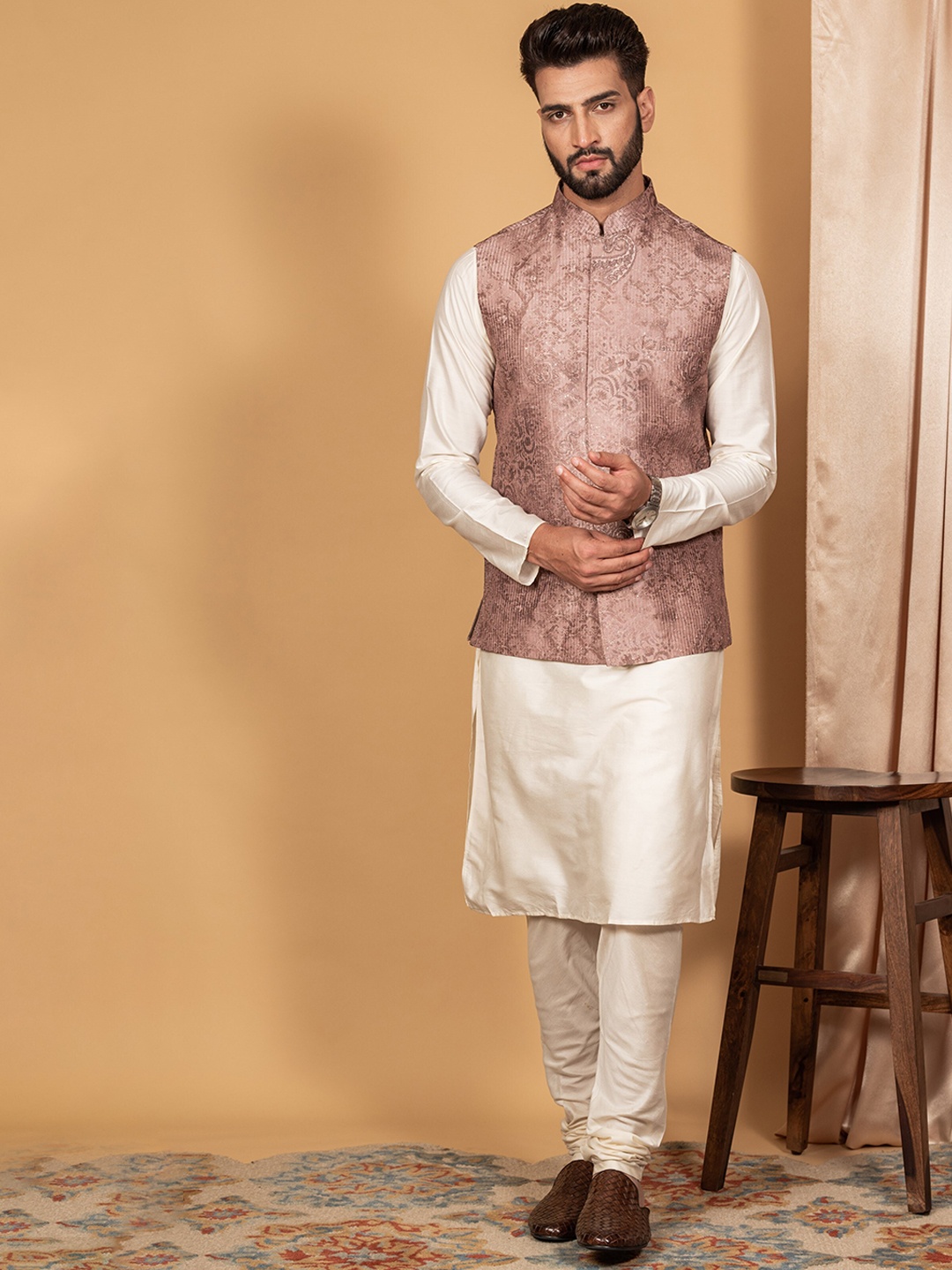 

KISAH Mandarin Collar Kurta with Churidar & Nehru Jacket, Off white