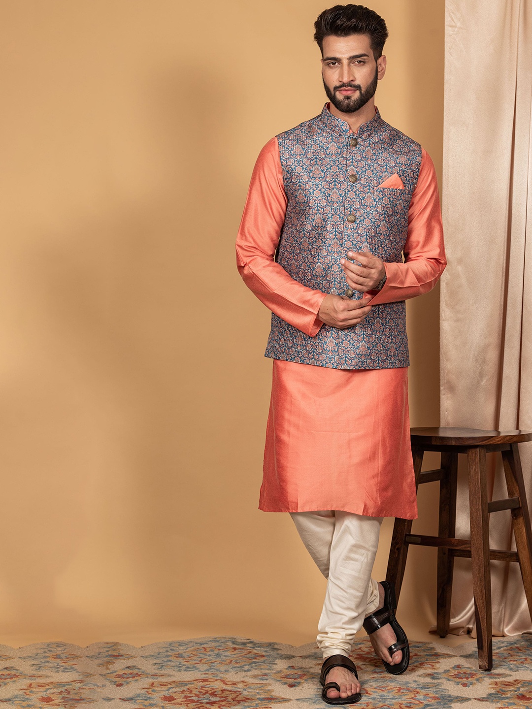 

KISAH Mandarin Collar Regular Kurta With Churidar & Nehru Jacket, Orange