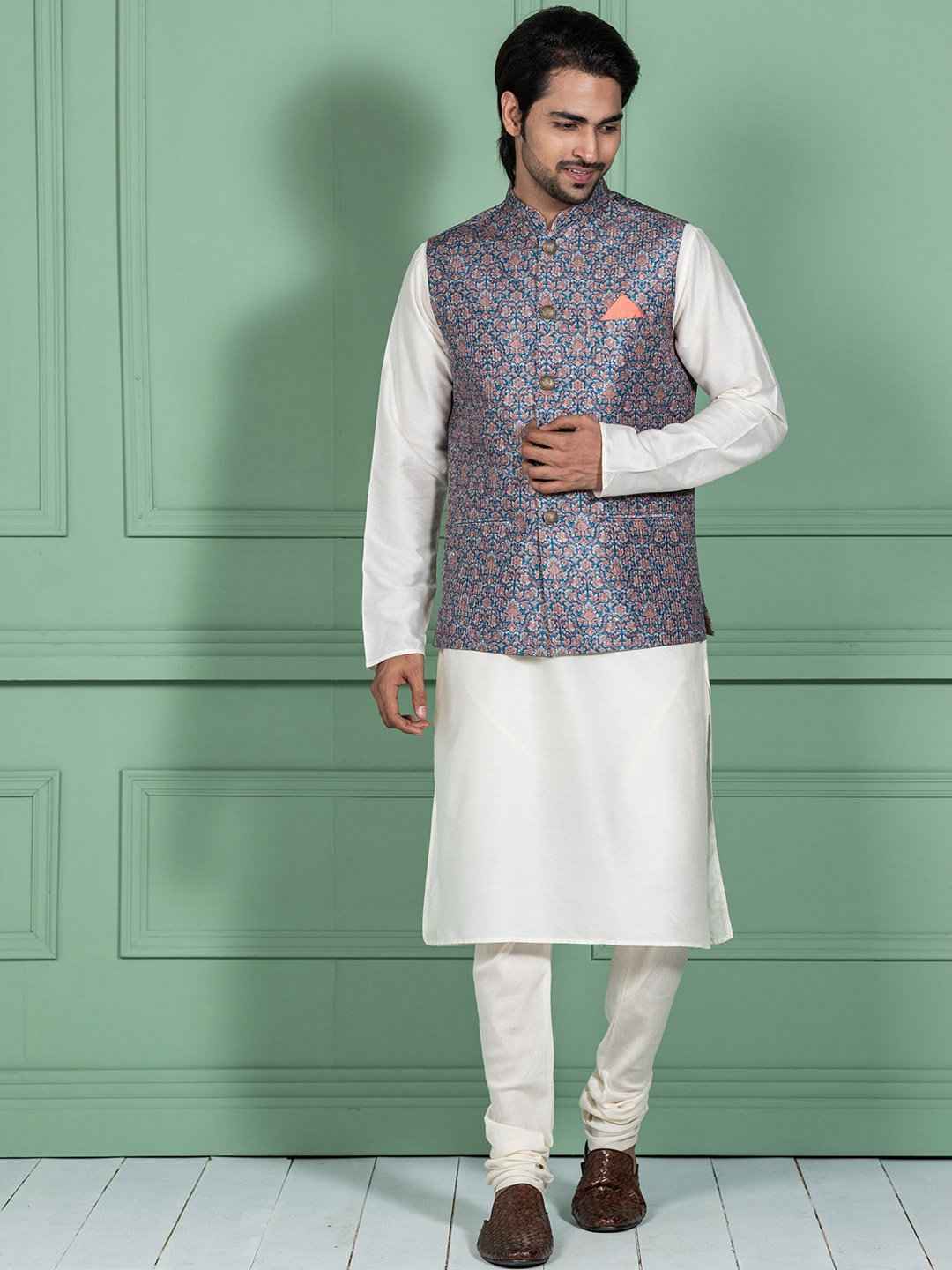 

KISAH Mandarin Collar Kurta with Churidar With Printed Nehru Jacket, White