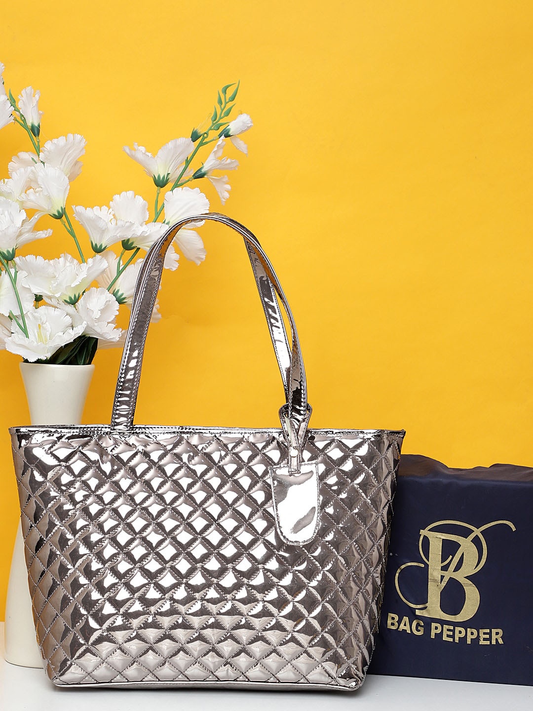 

Bag Pepper Structured Shoulder Bag With Quilted, Grey
