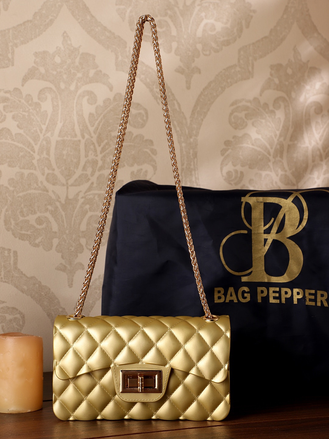 

Bag Pepper Structured Sling Bag With Quilted, Gold