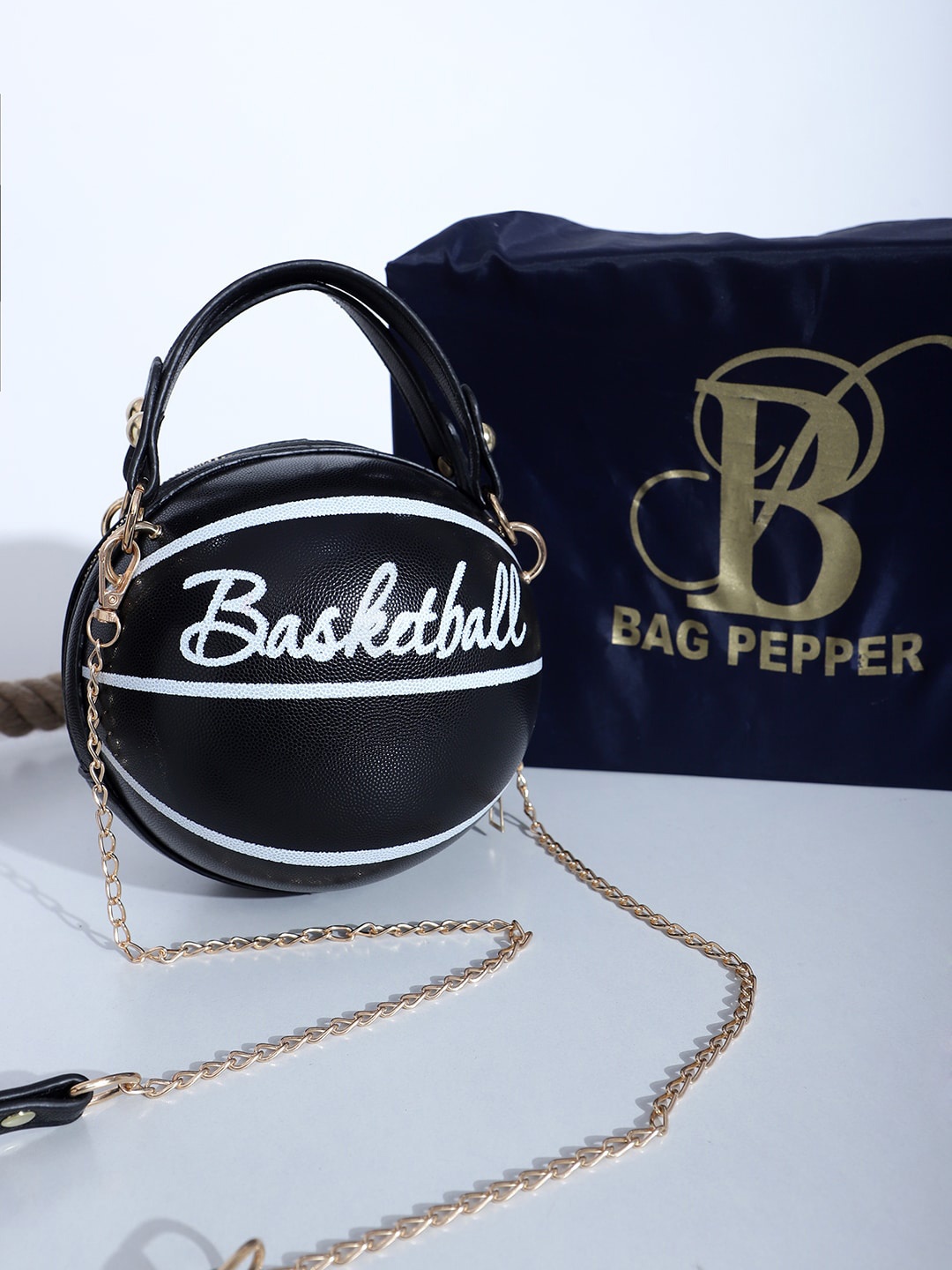 

Bag Pepper Basketball Shaped Sling Bag, Black