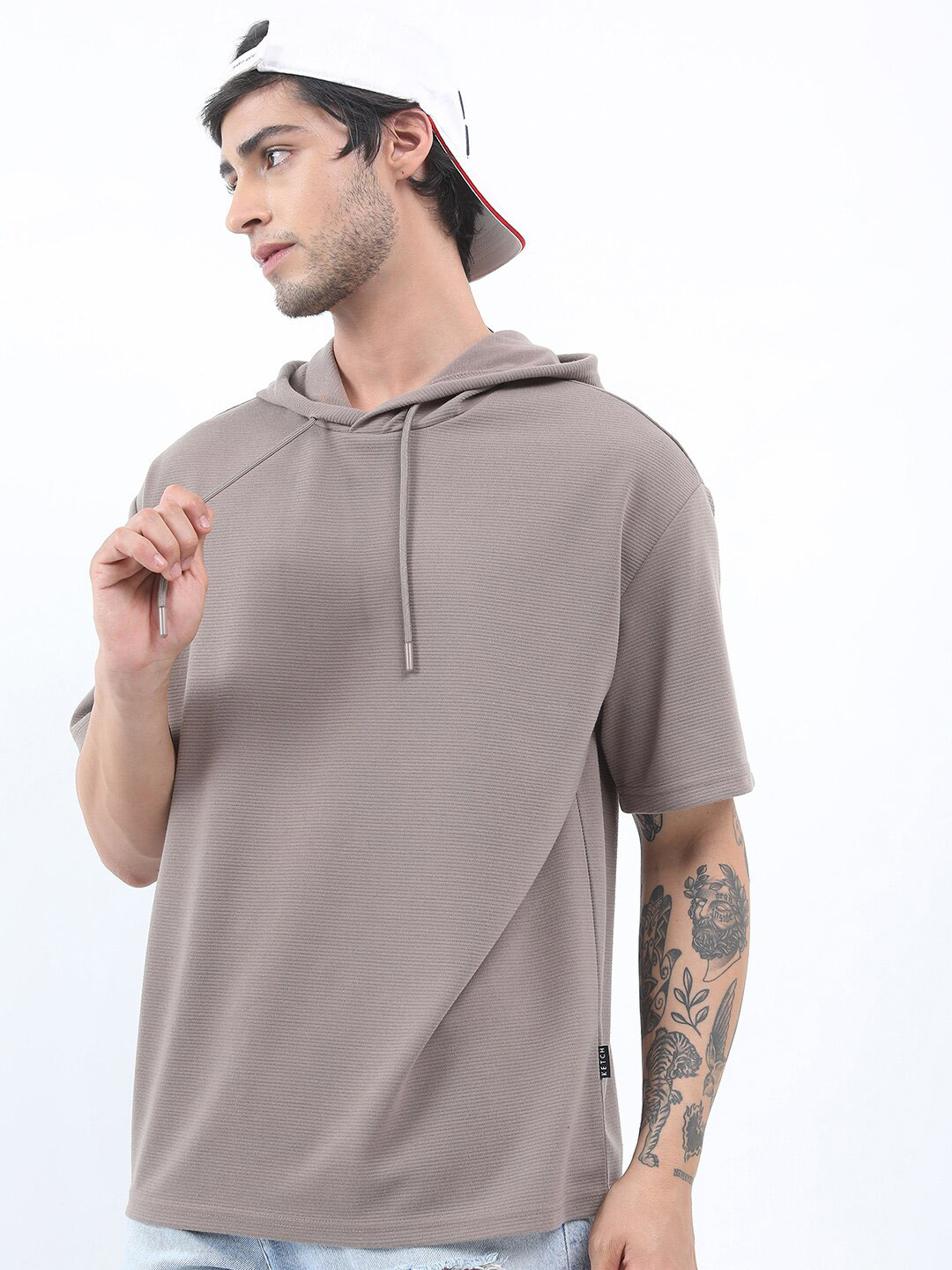 

KETCH Structured Short Sleeves Hooded Loose T-shirt, Nude