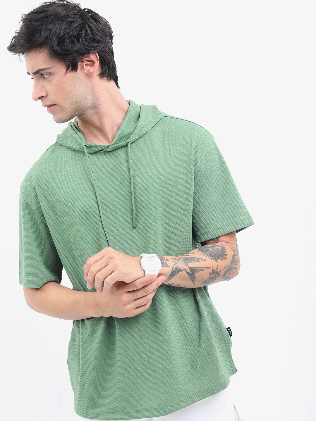 

HIGHLANDER Men Popcorn Structured Regular Fit T-shirt, Green
