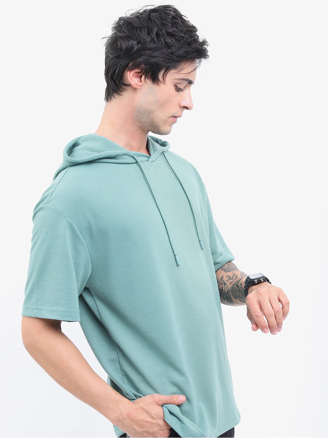 

HIGHLANDER Men Popcorn Structured Regular Fit T-shirt, Sea green