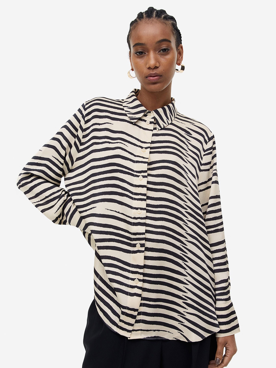 

H&M Women Pointed-Collar Shirt, Off white