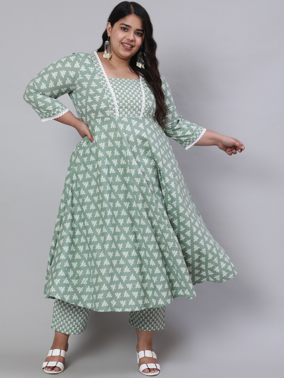 

Jaipur Kurti Plus Size Ethnic Printed Laced Anarkali Pure Cotton Kurta with Palazzos, Sea green