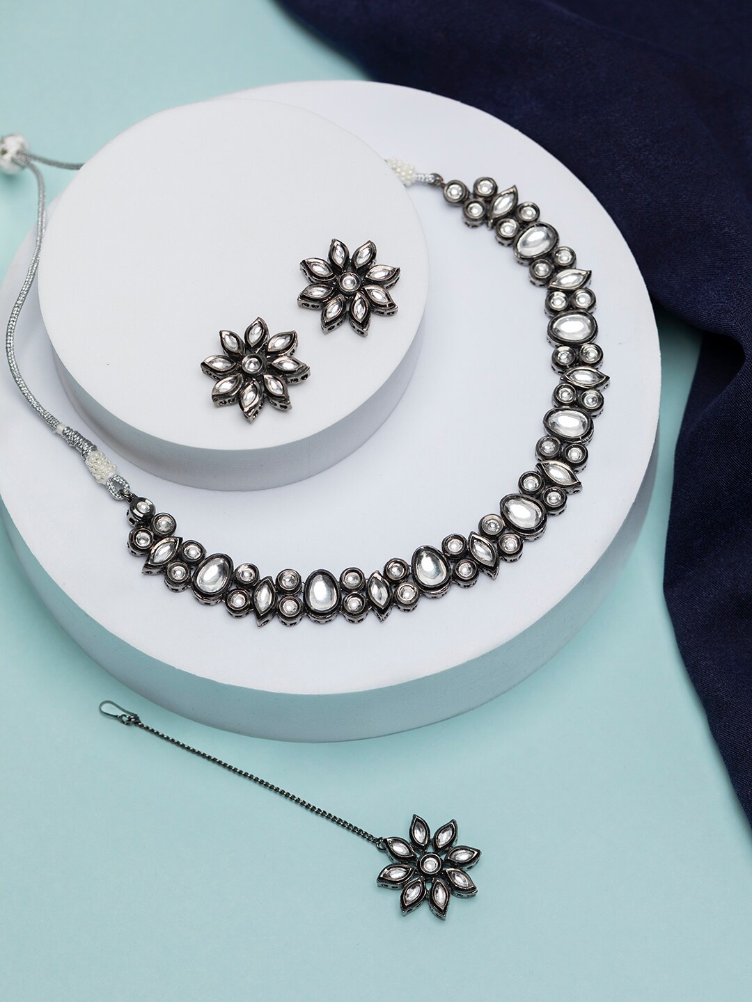 

Priyaasi Silver Plated Floral Stone Studded Jewellery Set