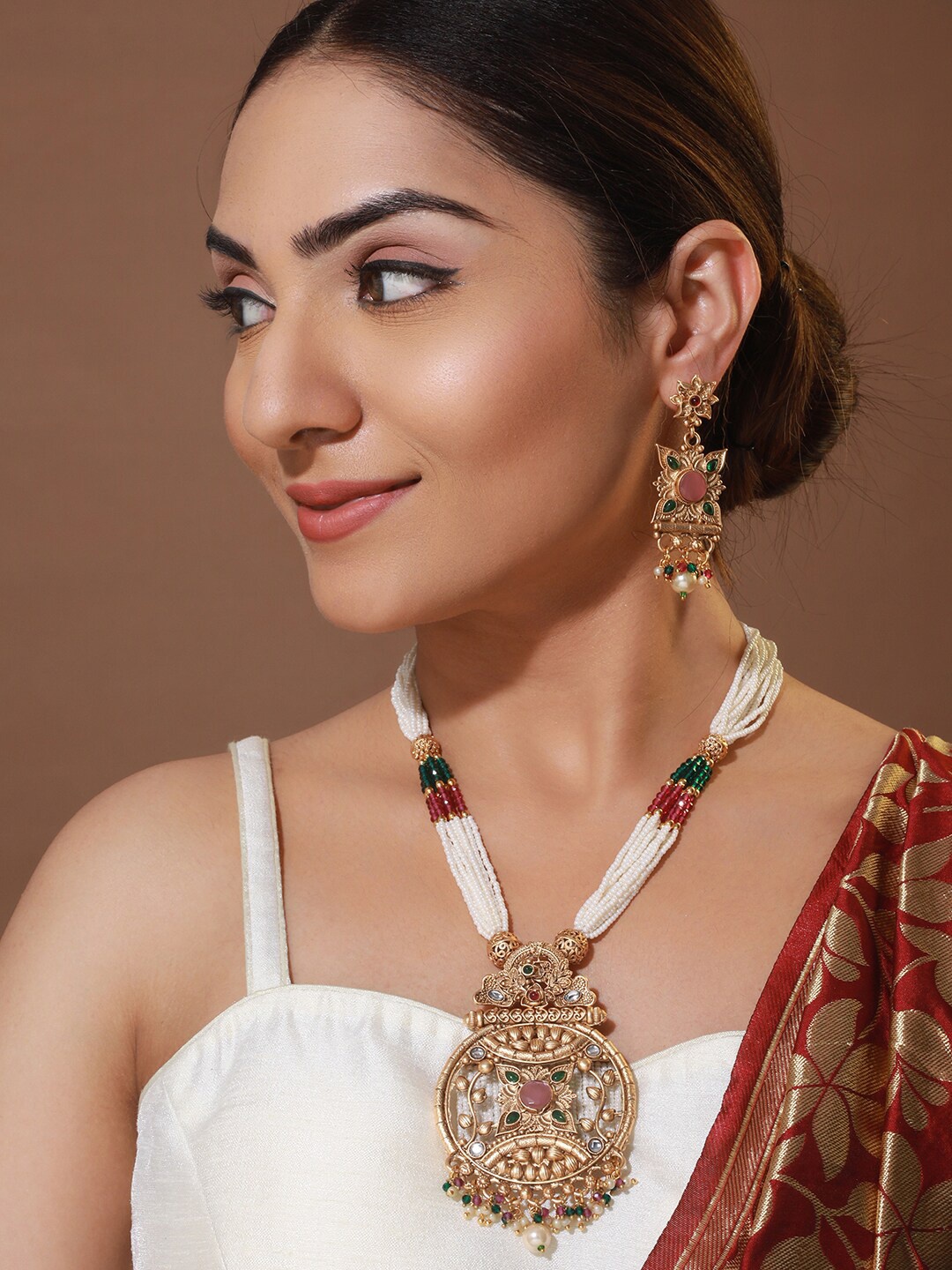 

Priyaasi Round Floral Multilayer Beaded Chain Design Jewellery Set, Gold
