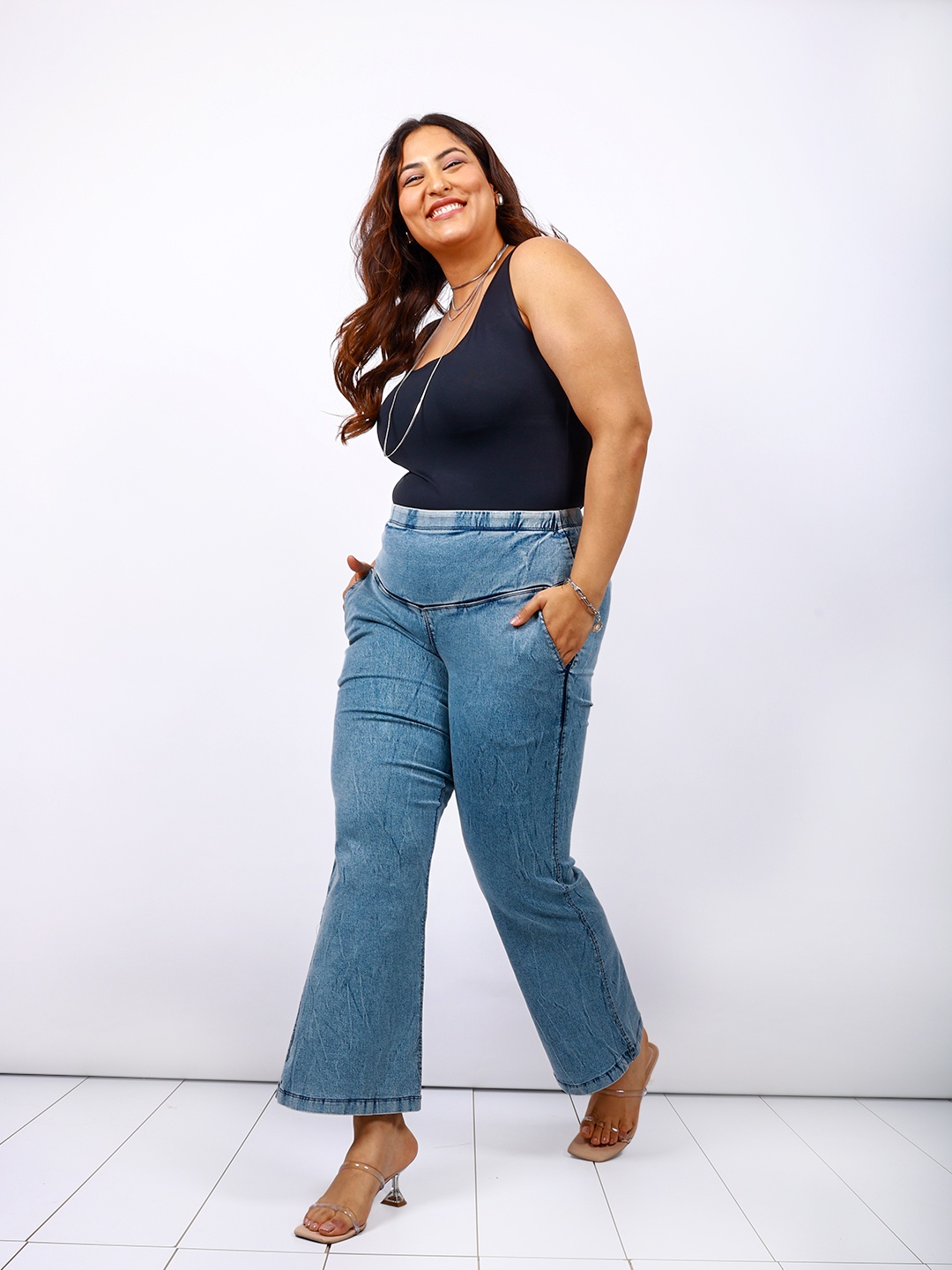 

Amydus Women Plus Size Bootcut High-Rise Light Fade Stretchable Cotton Jeans, Blue