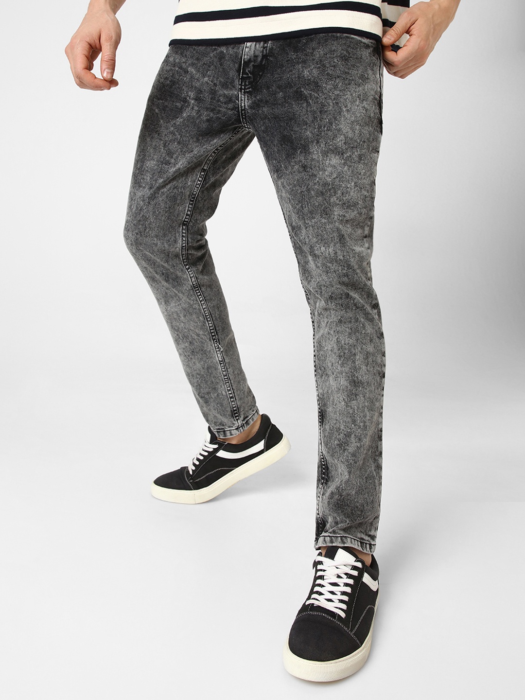 

Urbano Fashion Men Slim Fit Heavy Fade Stretchable Jeans, Grey