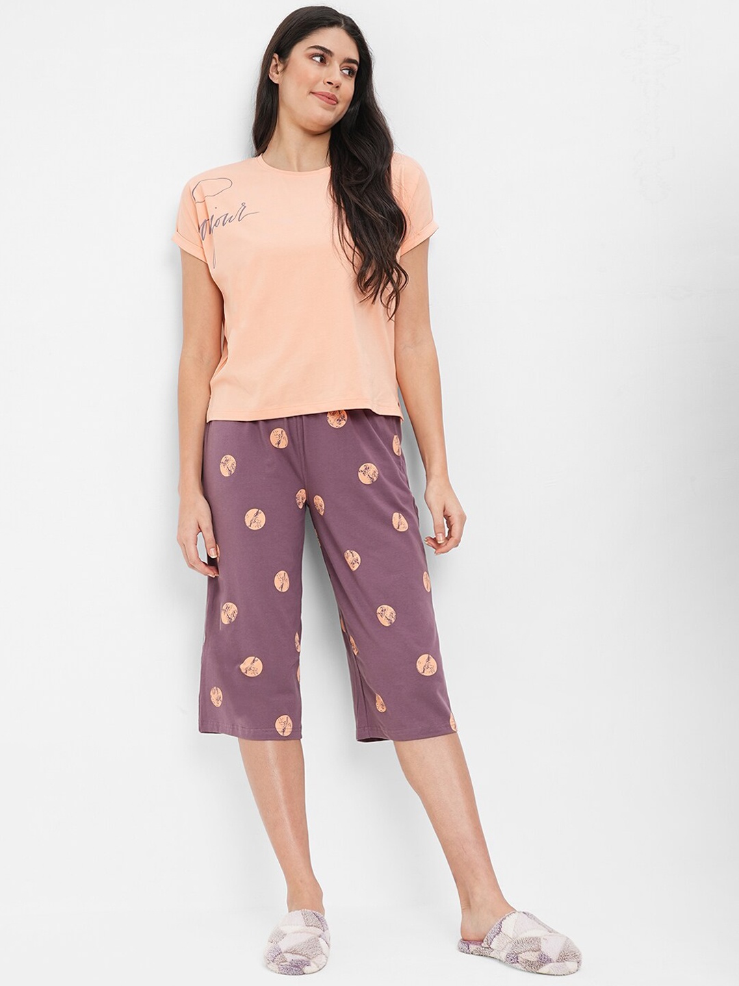 

Sweet Dreams Graphic Printed Night Suit, Peach