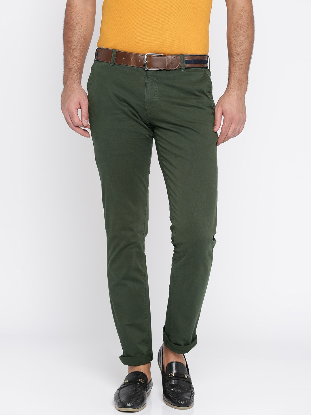 

Parx Men Green Tapered Fit Solid Chinos