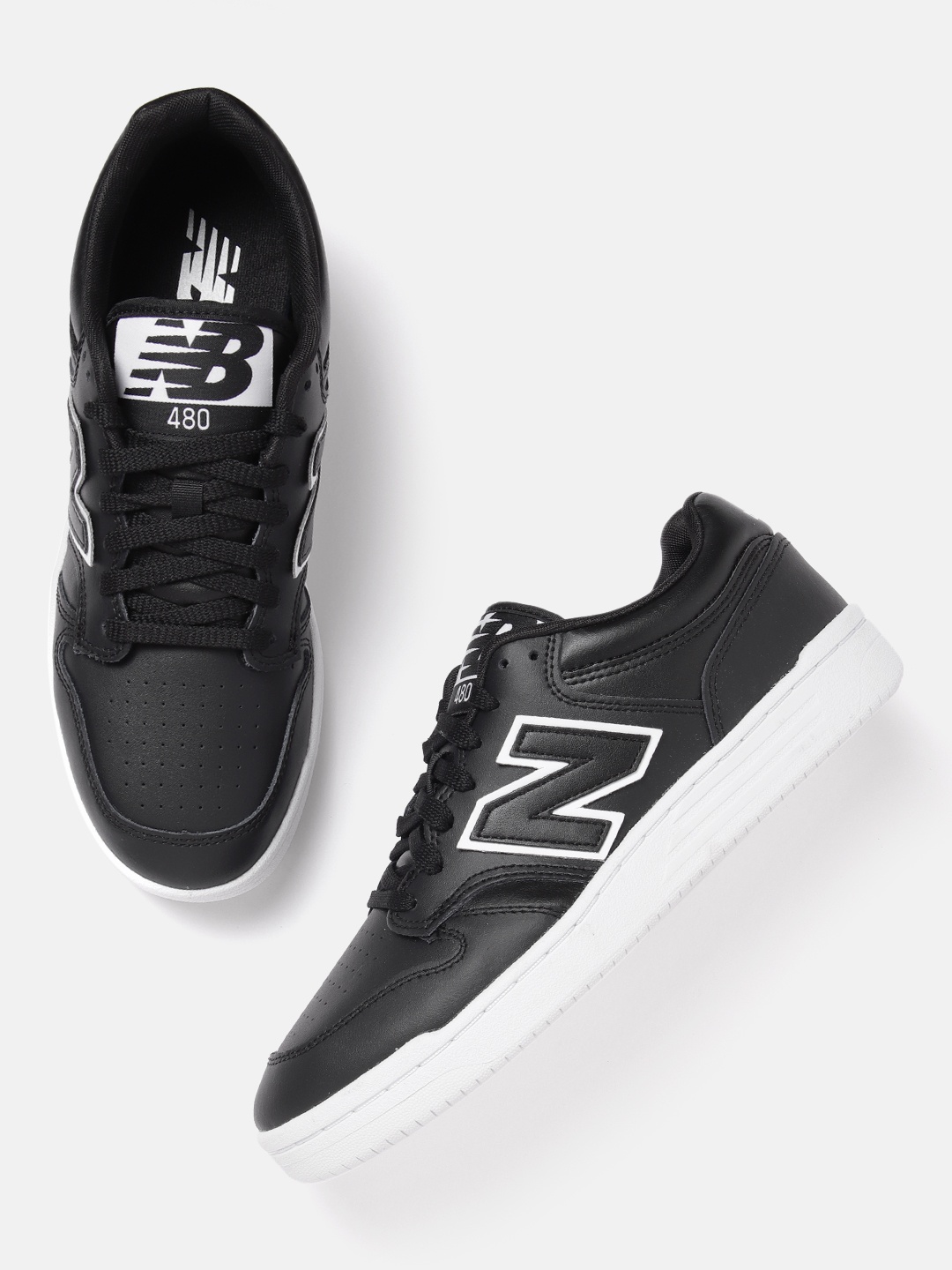 

New Balance Men Perforated Detail Everyday BB480 Sports Shoes, Black