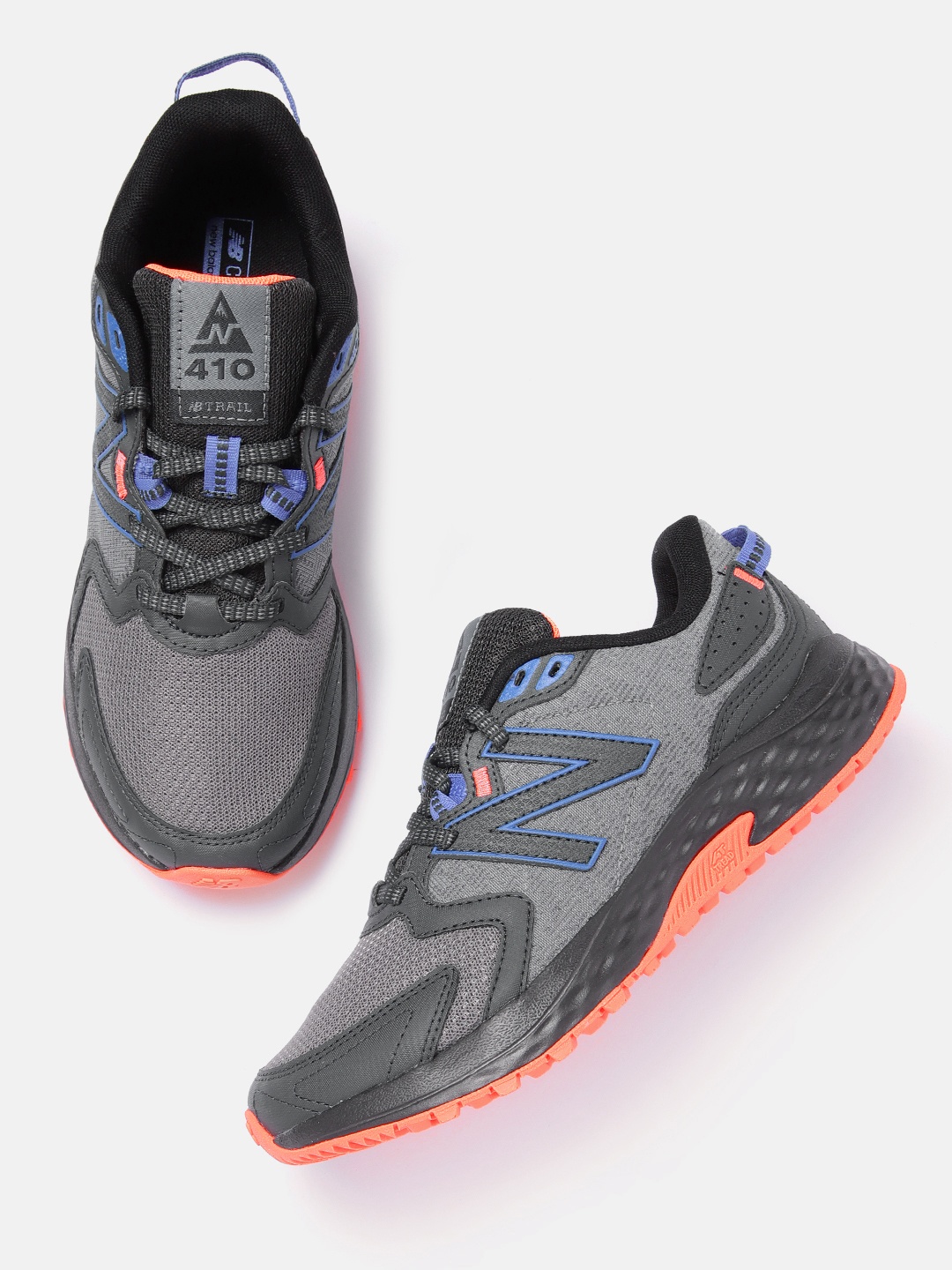 

New Balance Men Woven Design Running Shoes, Grey