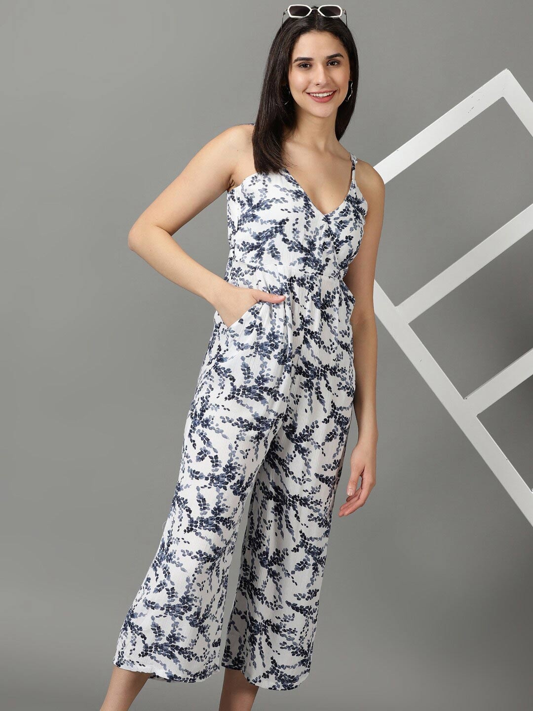 

SHOWOFF Floral Printed Culotte Jumpsuit, White