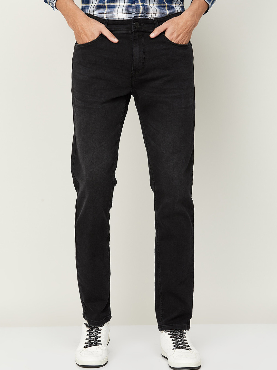 

Fame Forever by Lifestyle Men Light Fade Mid-Rise Slim Fit Stretchable Jeans, Black