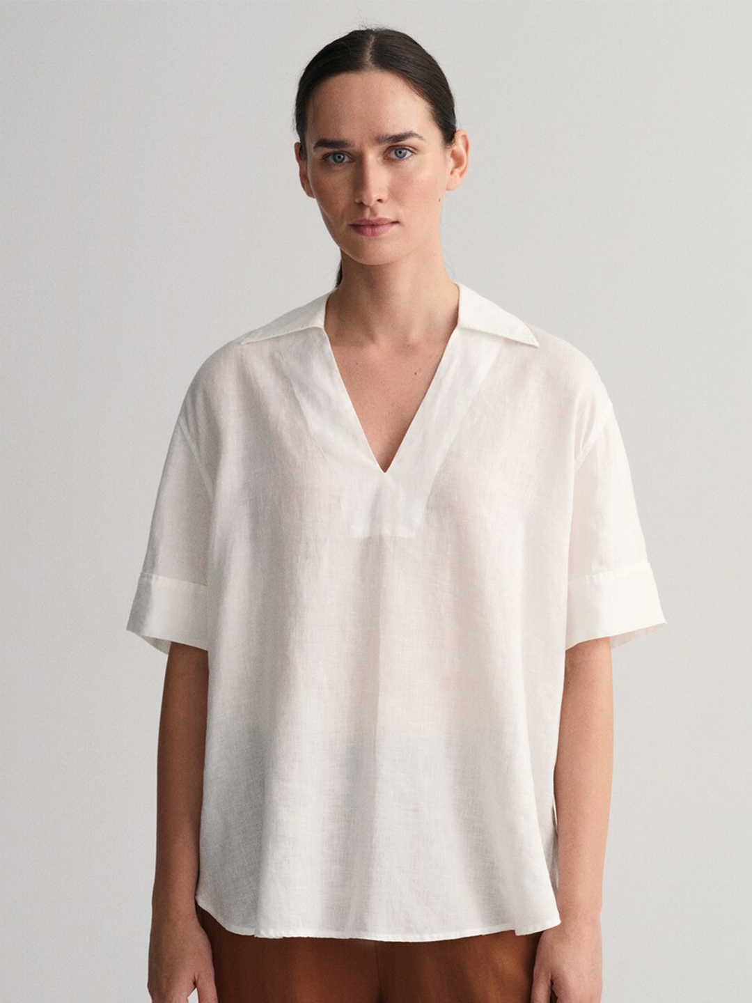 

GANT V-Neck Drop-Shoulder Sleeves Linen Top, White