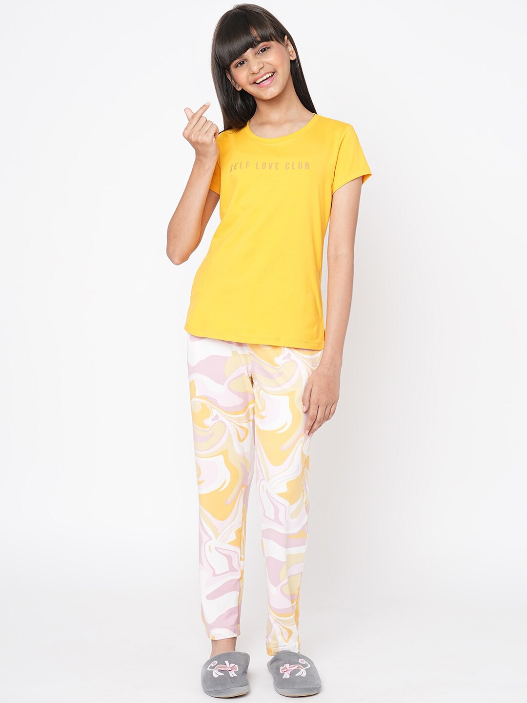 

Sweet Dreams Girls Typography Printed Night Suit, Yellow