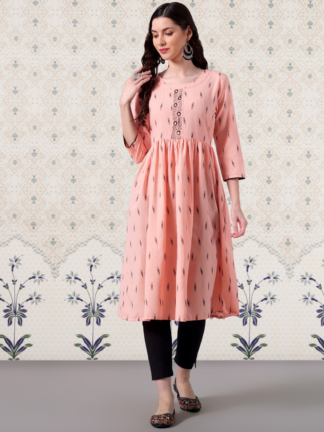 

Ode by House of Pataudi Texture Flared A-line Kurta, Peach