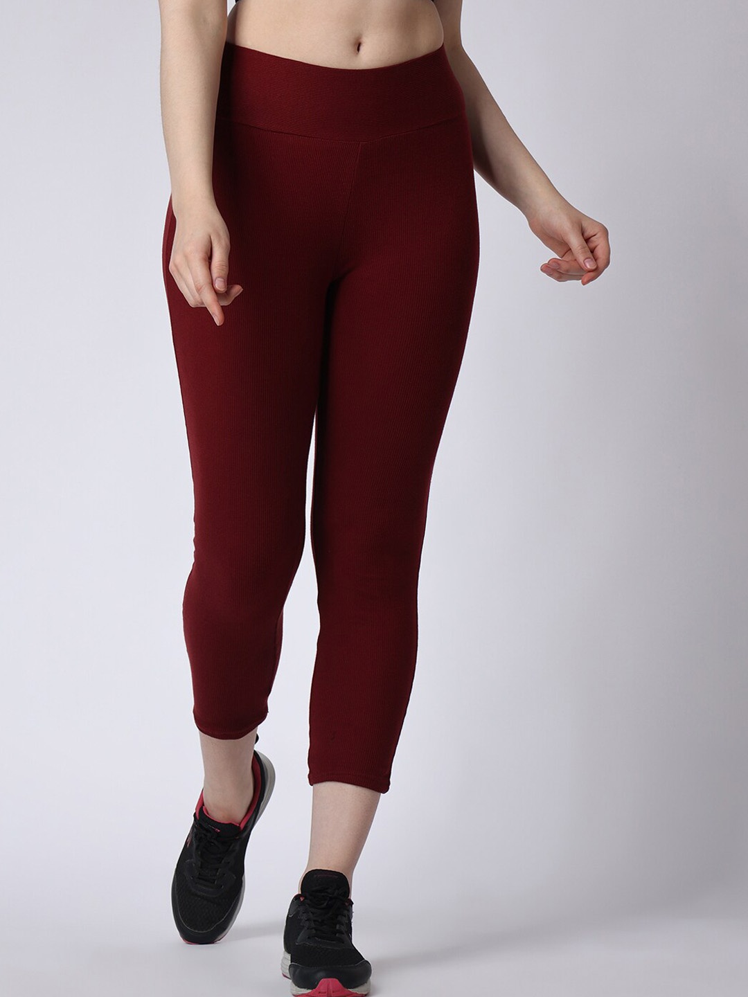 

The Label Bar Women Ribbed Cotton Leggings, Maroon