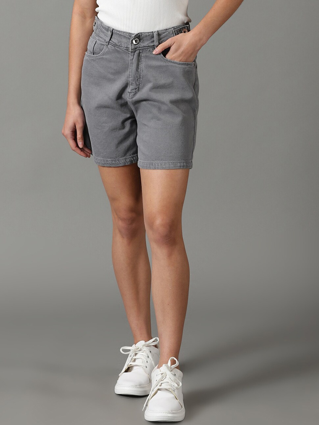 

SHOWOFF Women High-Rise Denim Shorts, Grey