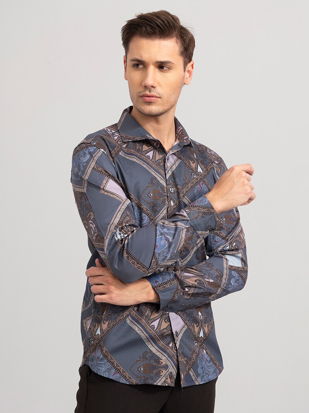 

Snitch Ethnic Motifs Printed Slim Fit Cotton Casual Shirt, Grey