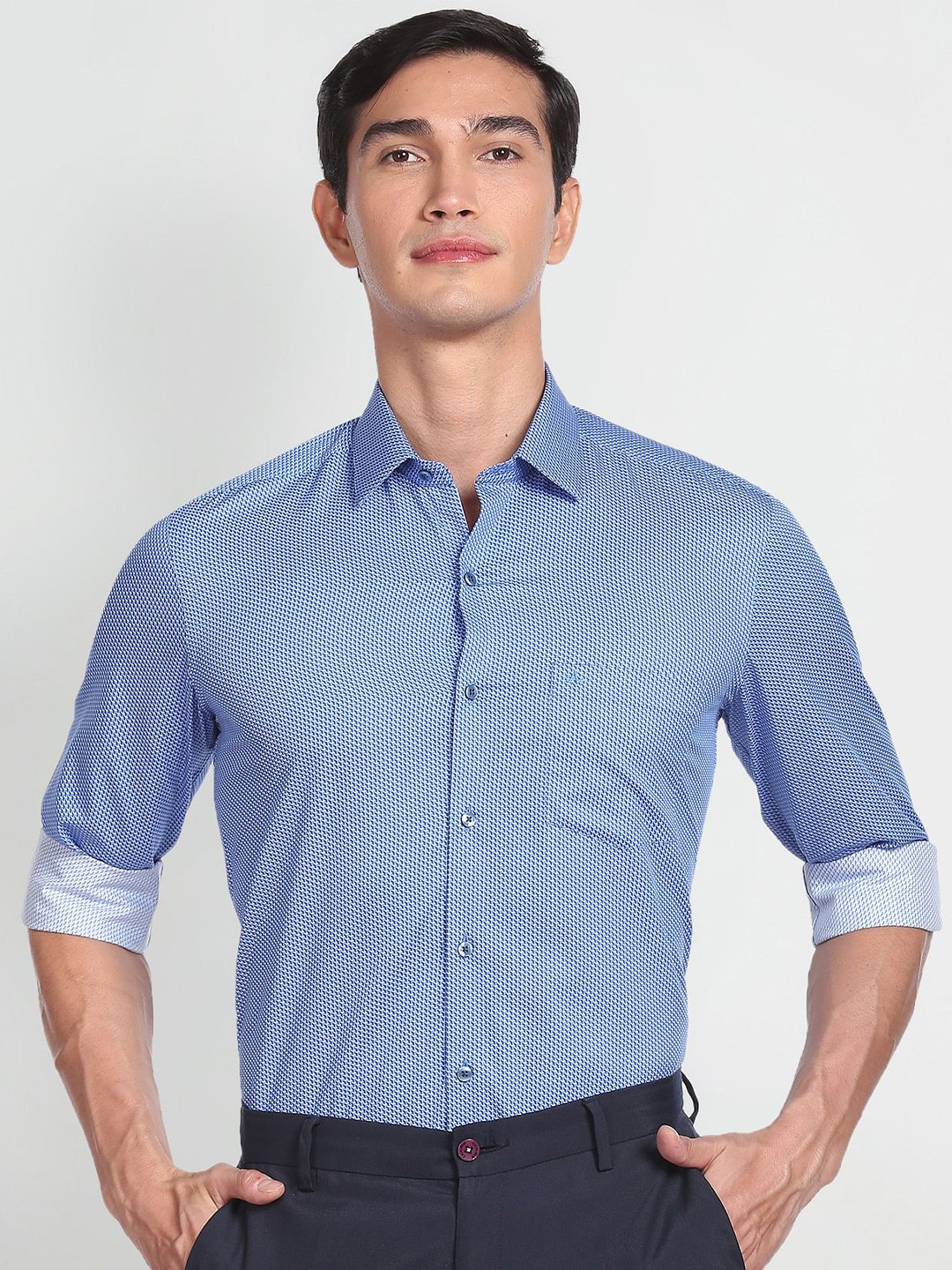 

Arrow Slim Fit 3D Geometric Printed Spread Collar Opaque Formal Shirt, Blue