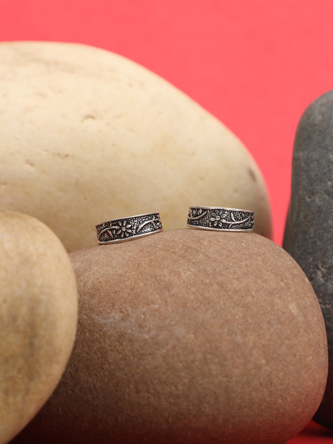 

Arte Jewels Set of 2 Silver Toe Ring