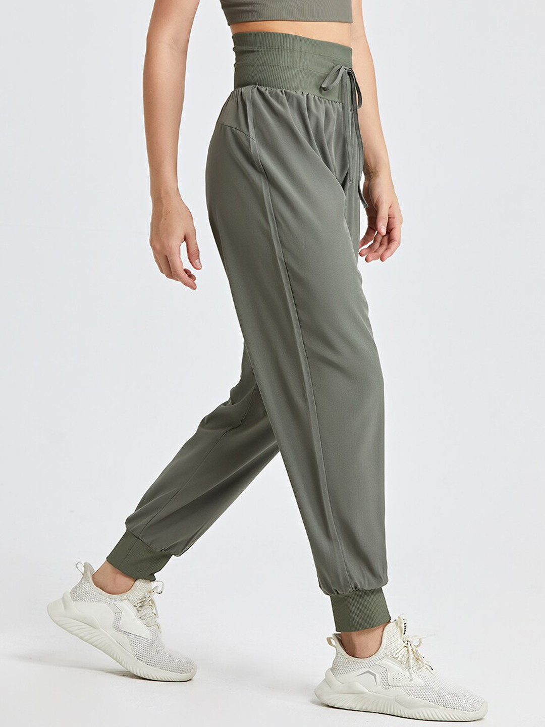 

JC Collection Women Regular Fit Dry Fit Joggers, Grey