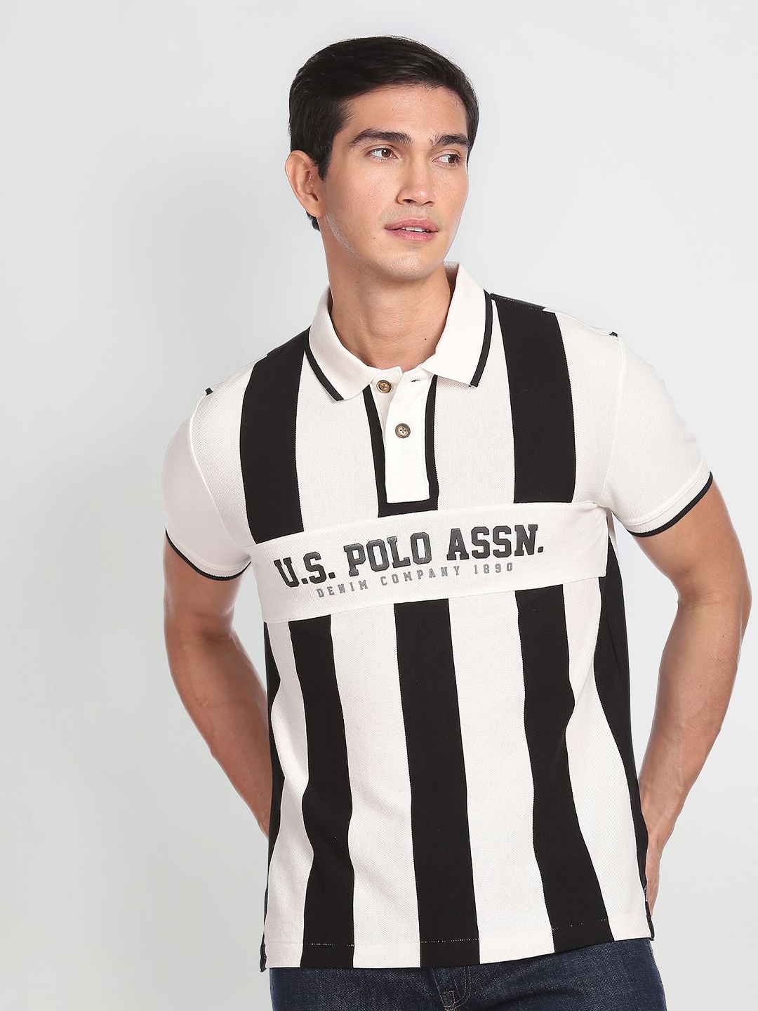 

U.S. Polo Assn. Denim Co. Striped Monochrome Pure Cotton Slim Fit T-shirt, White