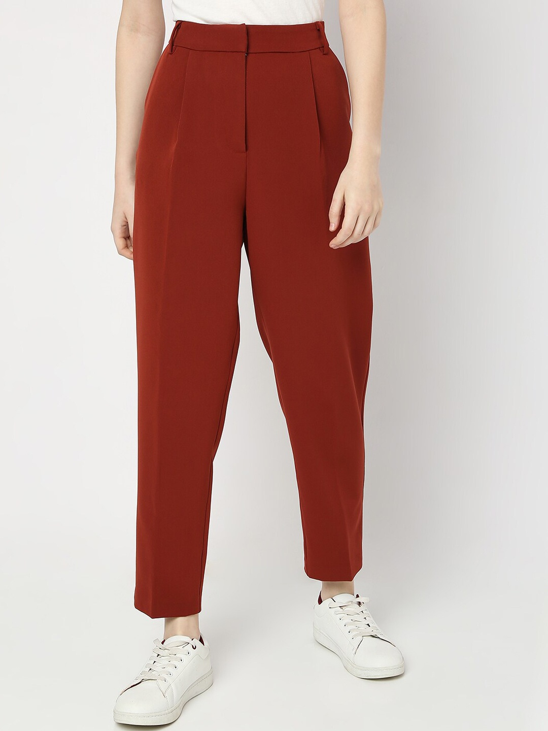 

Vero Moda Women Straight Fit High-Rise Trousers, Maroon