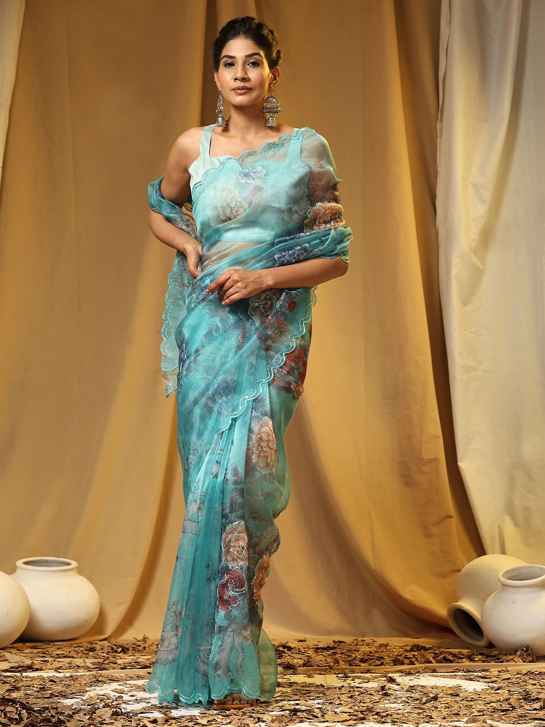 

Vastrasky Floral Organza Saree, Teal