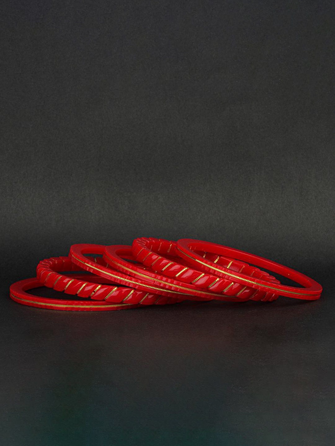 

CANDERED BY KALYAN JEWELLERSCOMPANY 22KT Gold Chuda Bangles-0.7gm