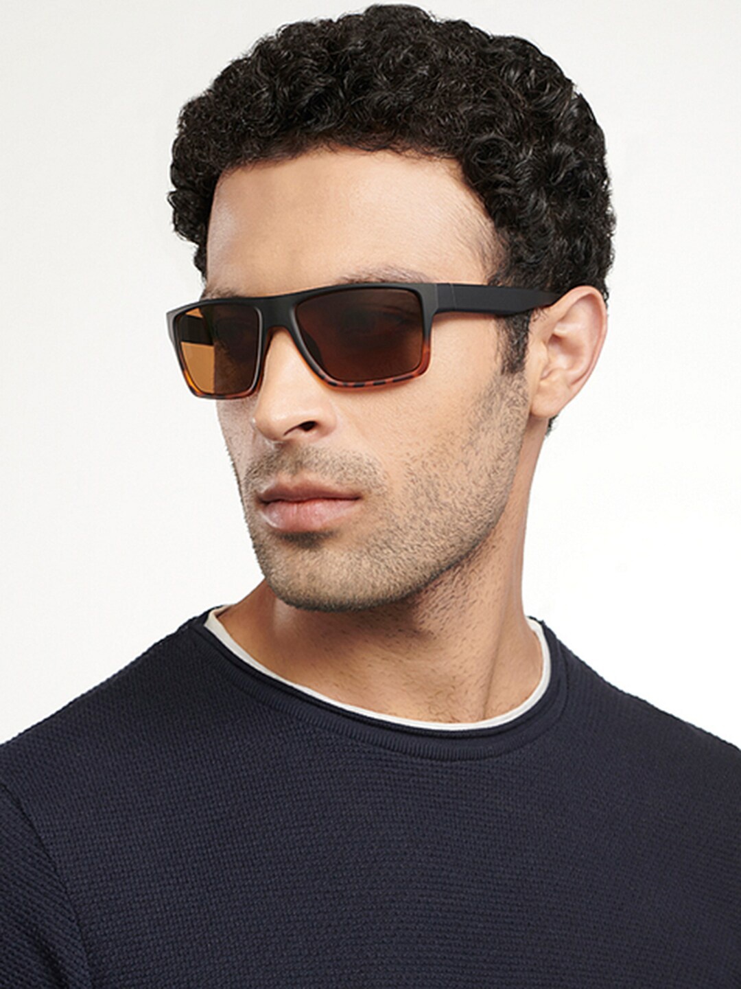 

Vincent Chase Men Wayfarer Sunglasses with UV Protected Lens 151561, Brown