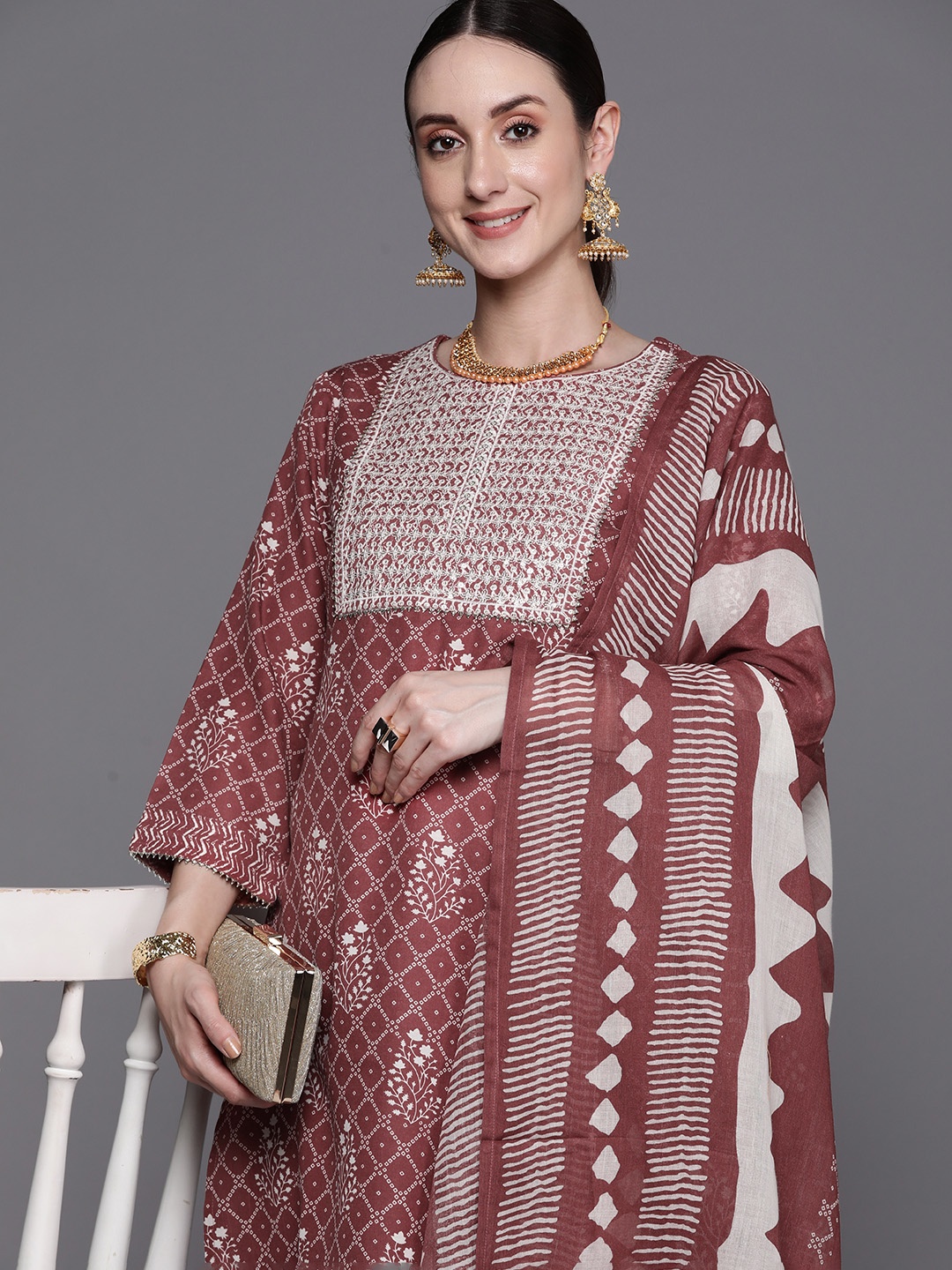 

Indo Era Bandhani Printed Regular Thread Work Pure Cotton Kurta With Trousers & Dupatta, Mauve