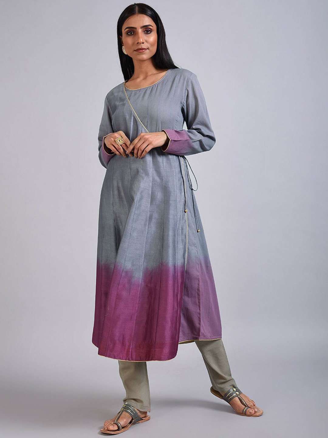 

SMRITI GUPTA Round Neck Pure Cotton Angrakha Kurta, Grey