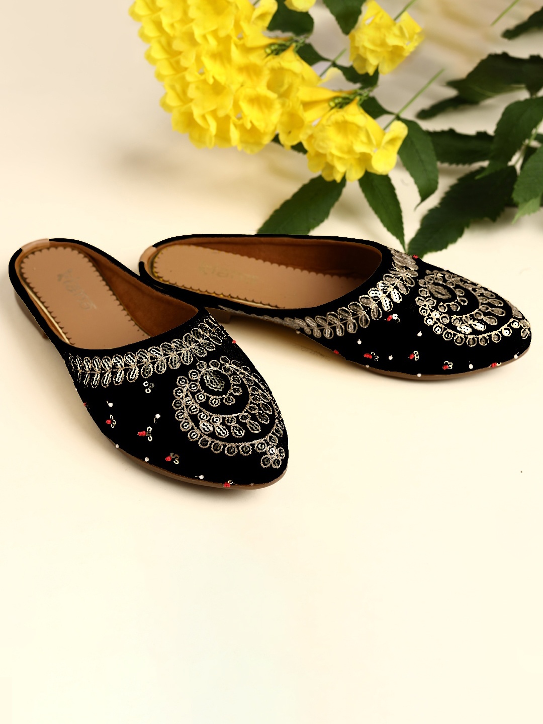 

Kiana House Of Fashion Embroidered Canvas Ethnic Mules, Black