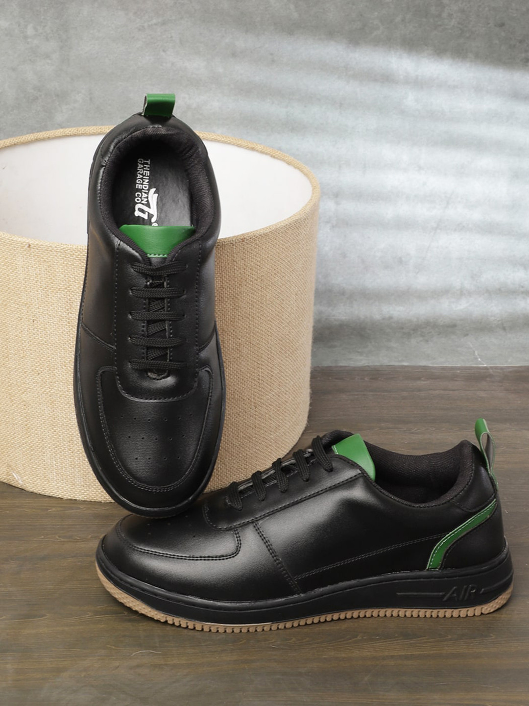

The Indian Garage Co Men Lace-Up Round Toe Sneakers, Black
