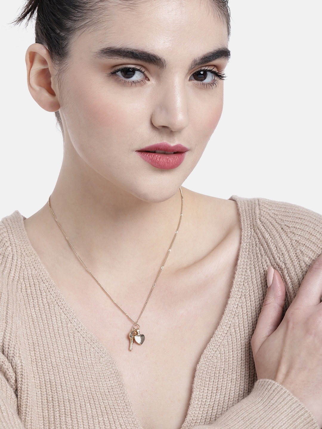 

DressBerry Women Necklace With Heart & Key Charms, Gold