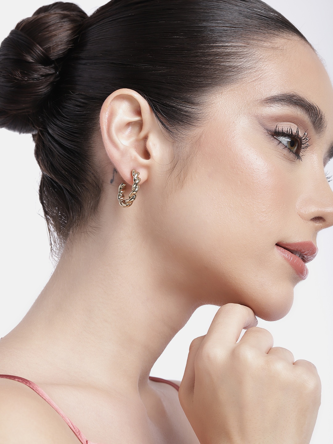 

DressBerry Textured Circular Hoop Earrings, Gold